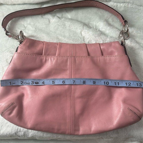 Coach y2K SoHo flap buckle pleated leather pink shoulder bag small 2000’s - Picture 6 of 13